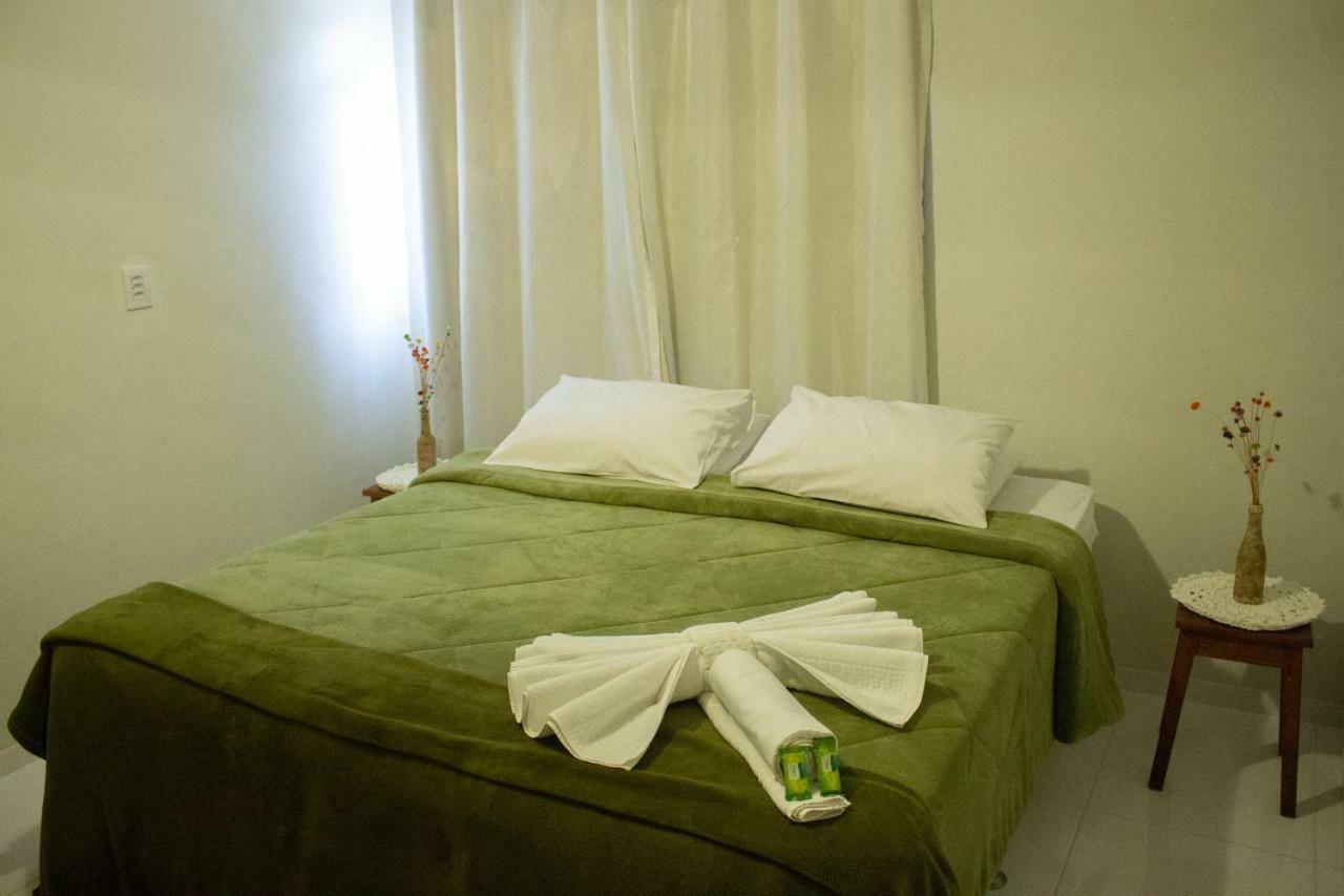 Quarto com Cama de Casal ou 2 de Solteiro